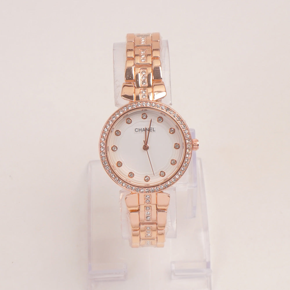 Woman Rosegold Chain Watch With White Dial