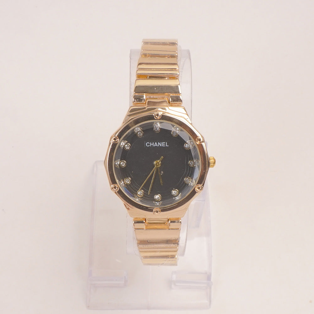 Woman Golden Chain Watch With Black Dial