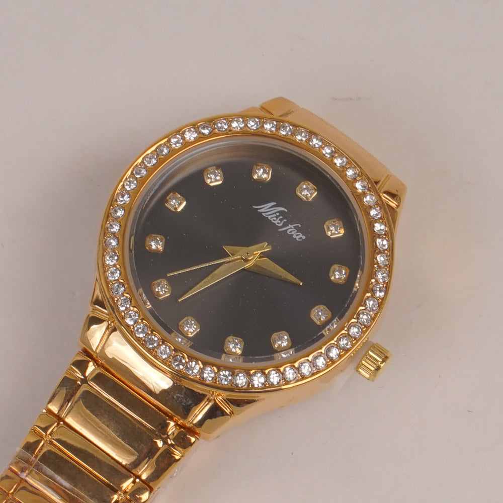 Woman Golden Chain Watch With Black Dial