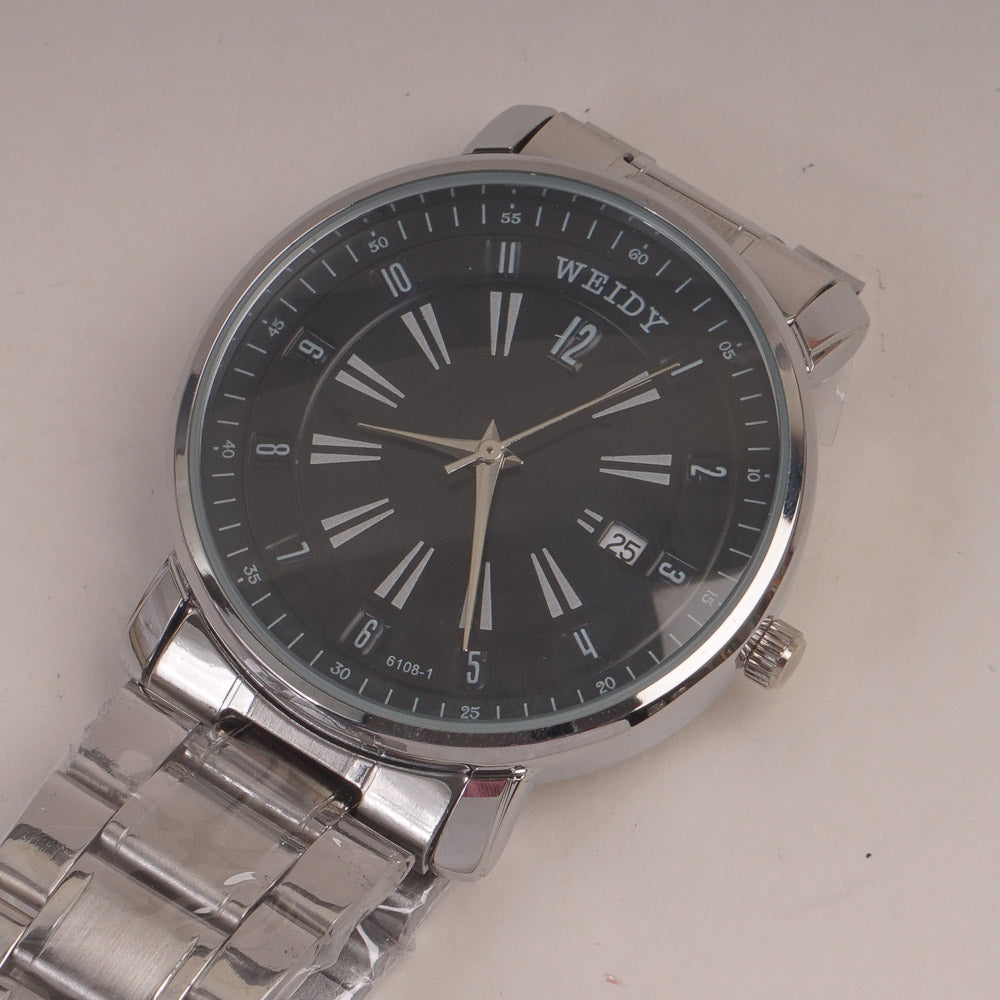 Mans Silver Chain Wrist Watch with Black Dial