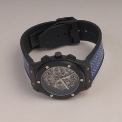 Blue Straps Mans Watch With Black Dial