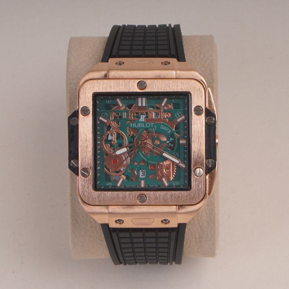 Black Straps Mans Watch With Rosegold Dial