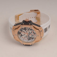 White Straps Mans Watch With Rosegold Dial