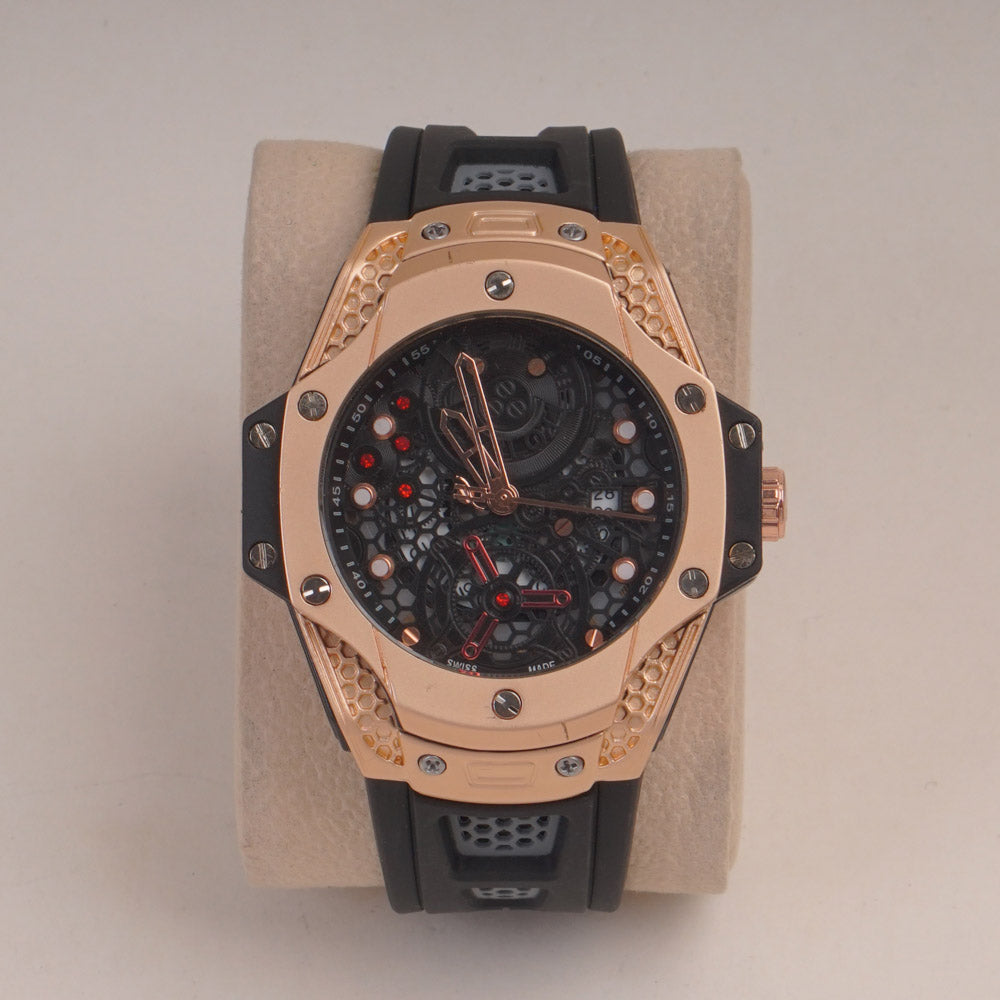 Black Straps Mans Watch With Rosegold Dial