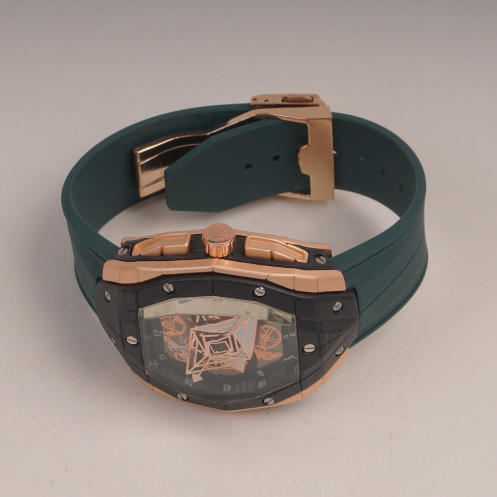 Green Straps Mans Watch With Black Rsgld Dial