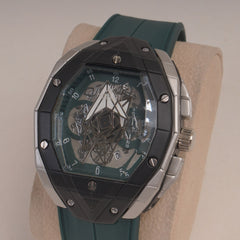 Green Straps Mans Watch With Black Slvr Dial