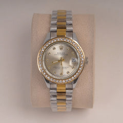 Two Tone Womans Silver Chain Wrist Watch With Golden Dial