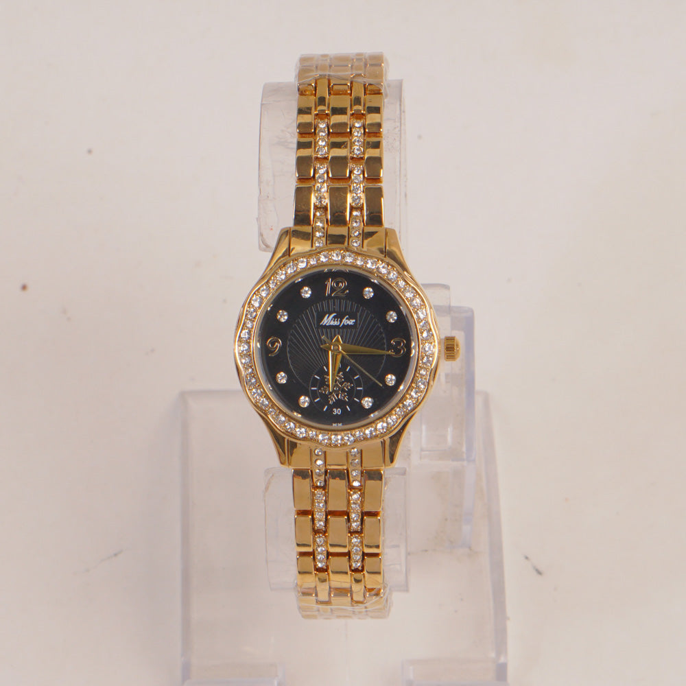 Woman Fancy Golden Chain Watch Golden Black Dial