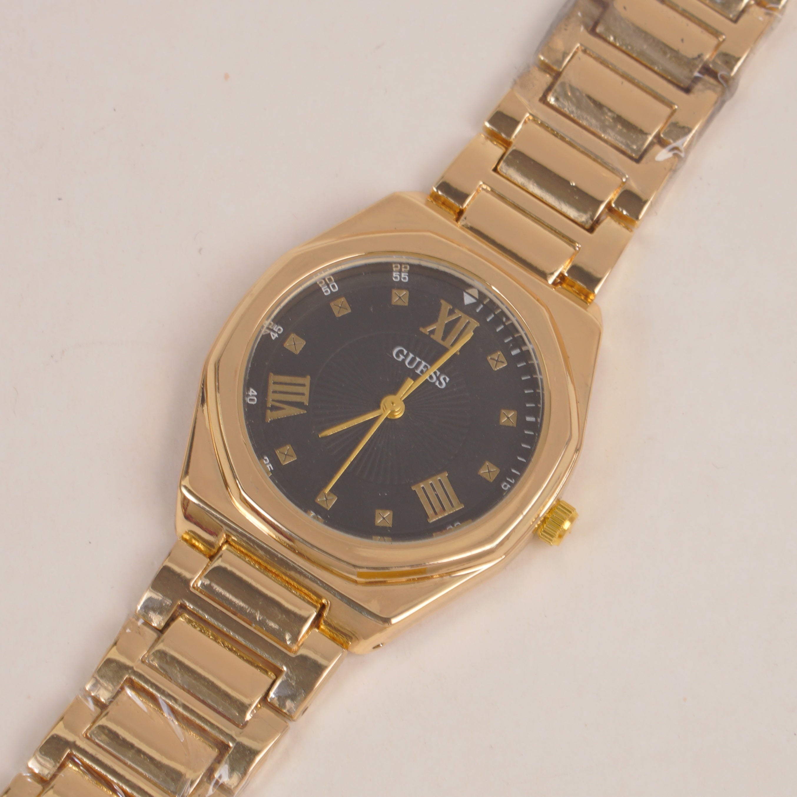 Woman Golden Chain Watch With Black Dial