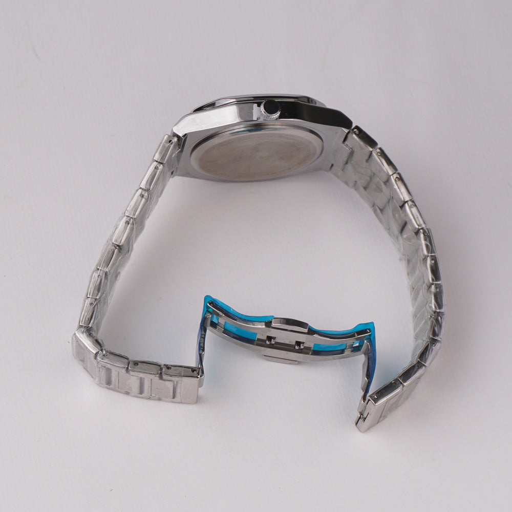 Silver Chain Mans Wrist Watch Blue Dial