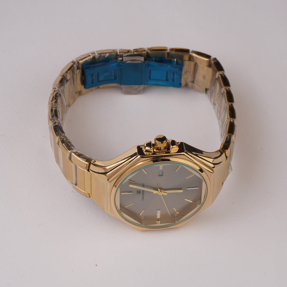 Golden Chain Mans Wrist Watch Silver Dial