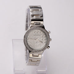 Women Stylish Chain Wrist Watch Silver White