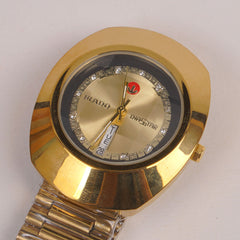 Mens Chain Golden Wrist Watch With Golden Dial