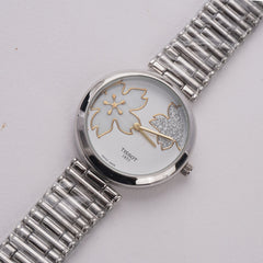 Women Stylish Chain Wrist Watch Silver With White Dial