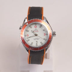Men's Analogue Wrist Watch White Dial Black Orange strap