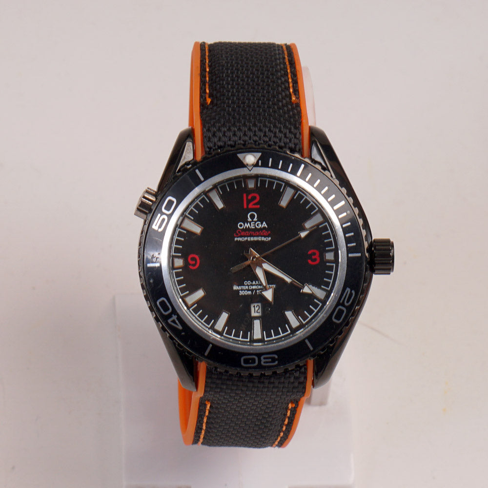 Men's Analogue Wrist Watch Black Dial Black Orange strap