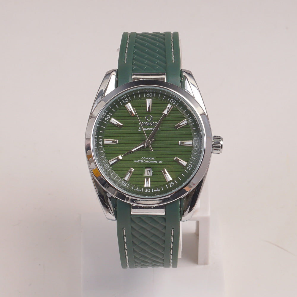 Men's Analogue Wrist Watch Green Dial Green strap