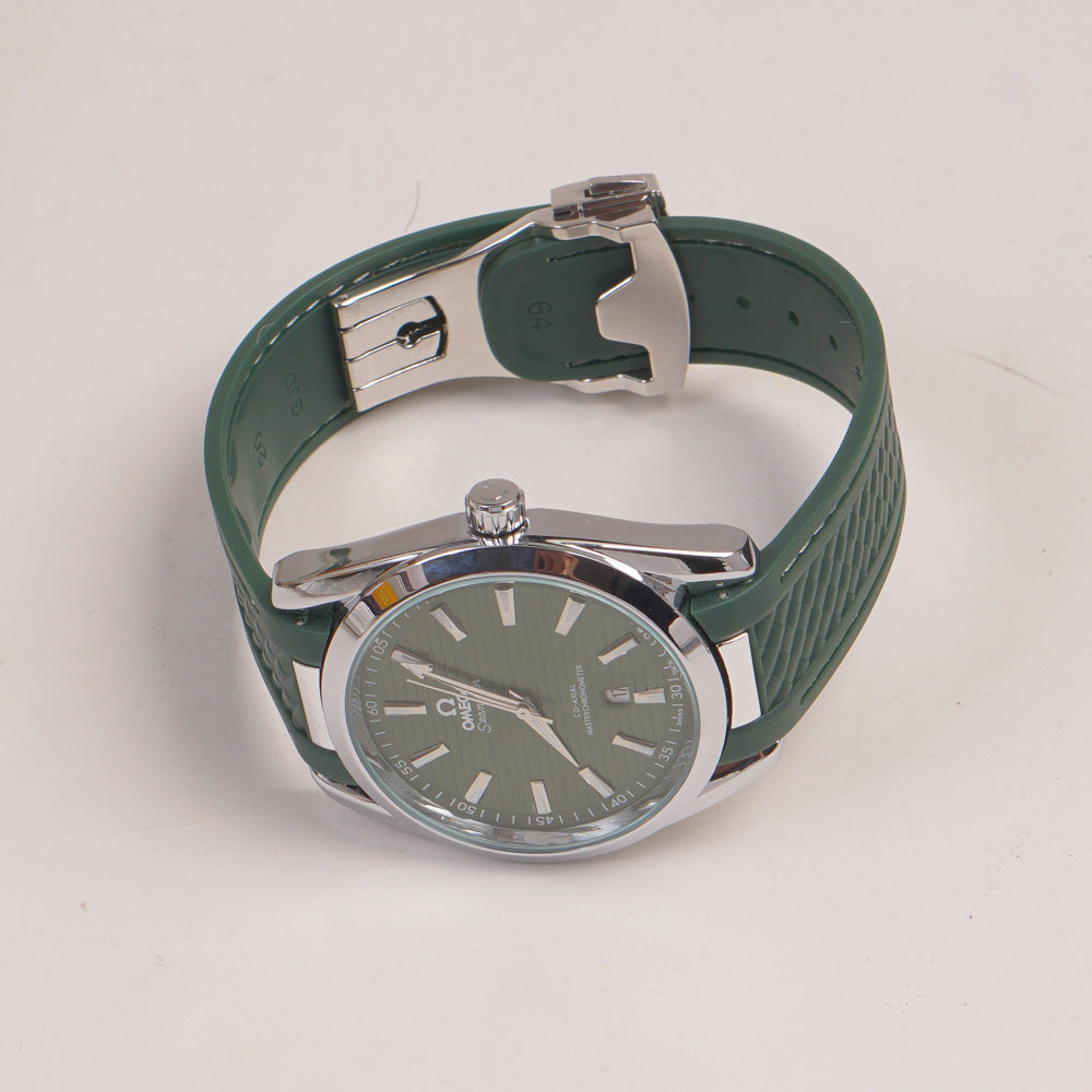 Men's Analogue Wrist Watch Green Dial Green strap
