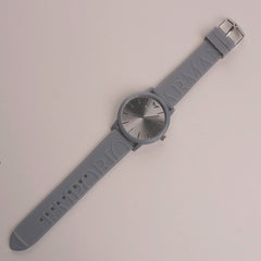 Casual Wrist Watch For Men & Women Light Grey