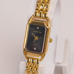 Golden Woman Chain Watch Black Dial