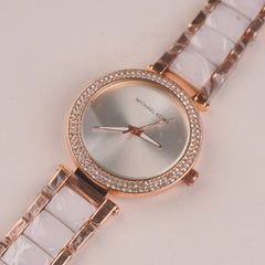 Women Chain Wrist Watch Plain Design Rosegold White