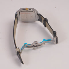 Man's Wrist Watch Golden Dial with Black Straps