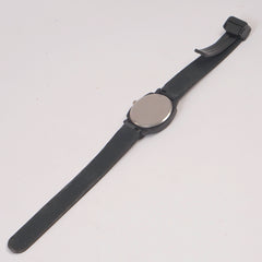 Woman Watch Black Dial With Rubber Straps