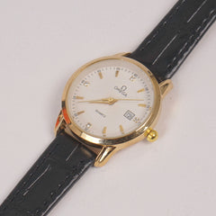 Woman Golden Dial Watch with Black Straps OMG