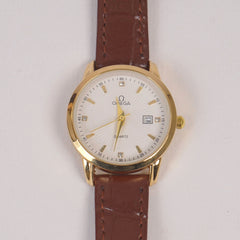 Woman Golden Dial Watch with Brown Straps OMG
