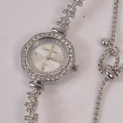 Woman Bracelet Watch Silver Dial