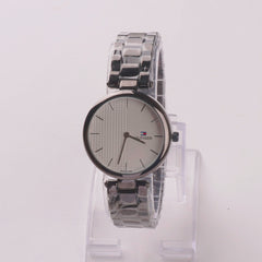 Women Stylish Chain Wrist Watch Black With White Dial