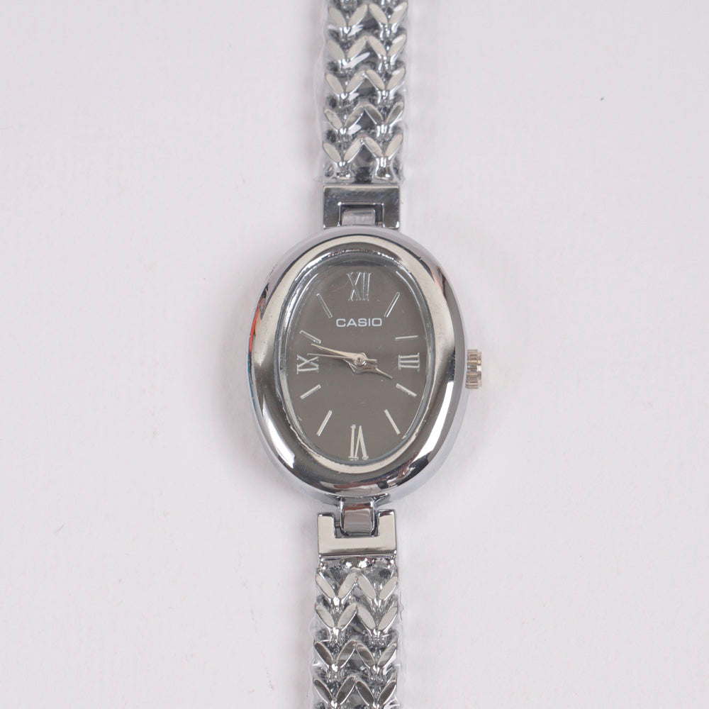Woman Silver Chain Watch Black Dial