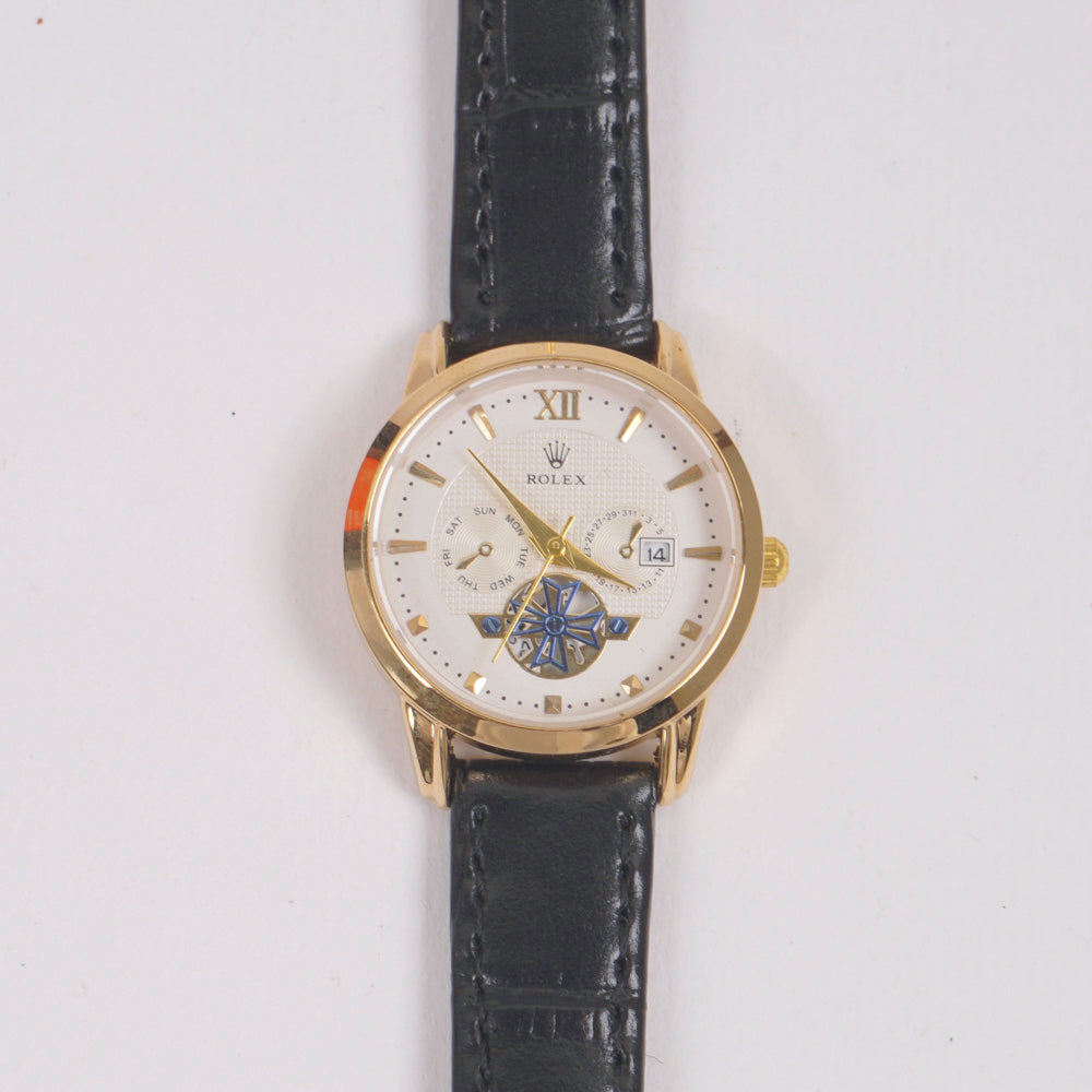 Man's Wrist Watch Golden with Black Straps