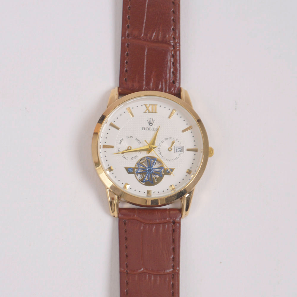 Man's Wrist Watch Golden with Brown Straps White