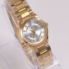 Womans Golden Chain Watch with Silver Dial
