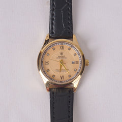 Woman Golden Dial Watch with Black Straps