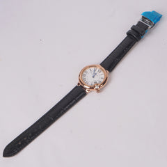 Woman Rosegold Dial Watch with Leather Straps White