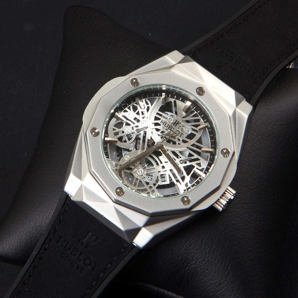 Black Strap Silver Dial 1347 Men's Wrist Watch