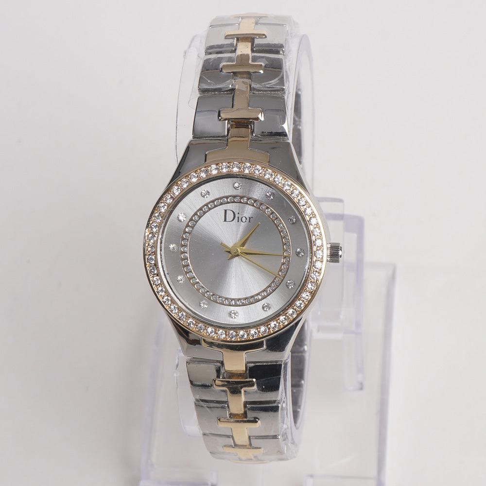 Women Stylish Chain Wrist Watch Golden & Silver With White Dial