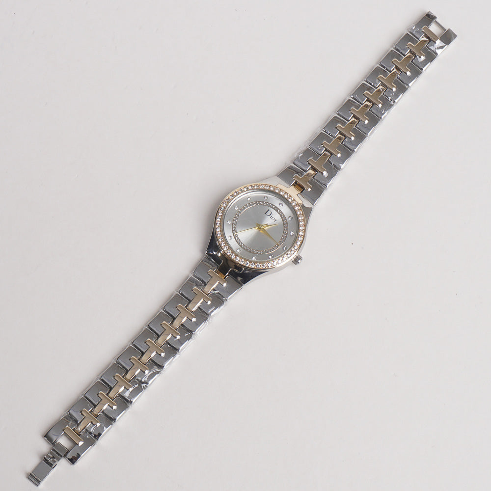 Women Stylish Chain Wrist Watch Golden & Silver With White Dial