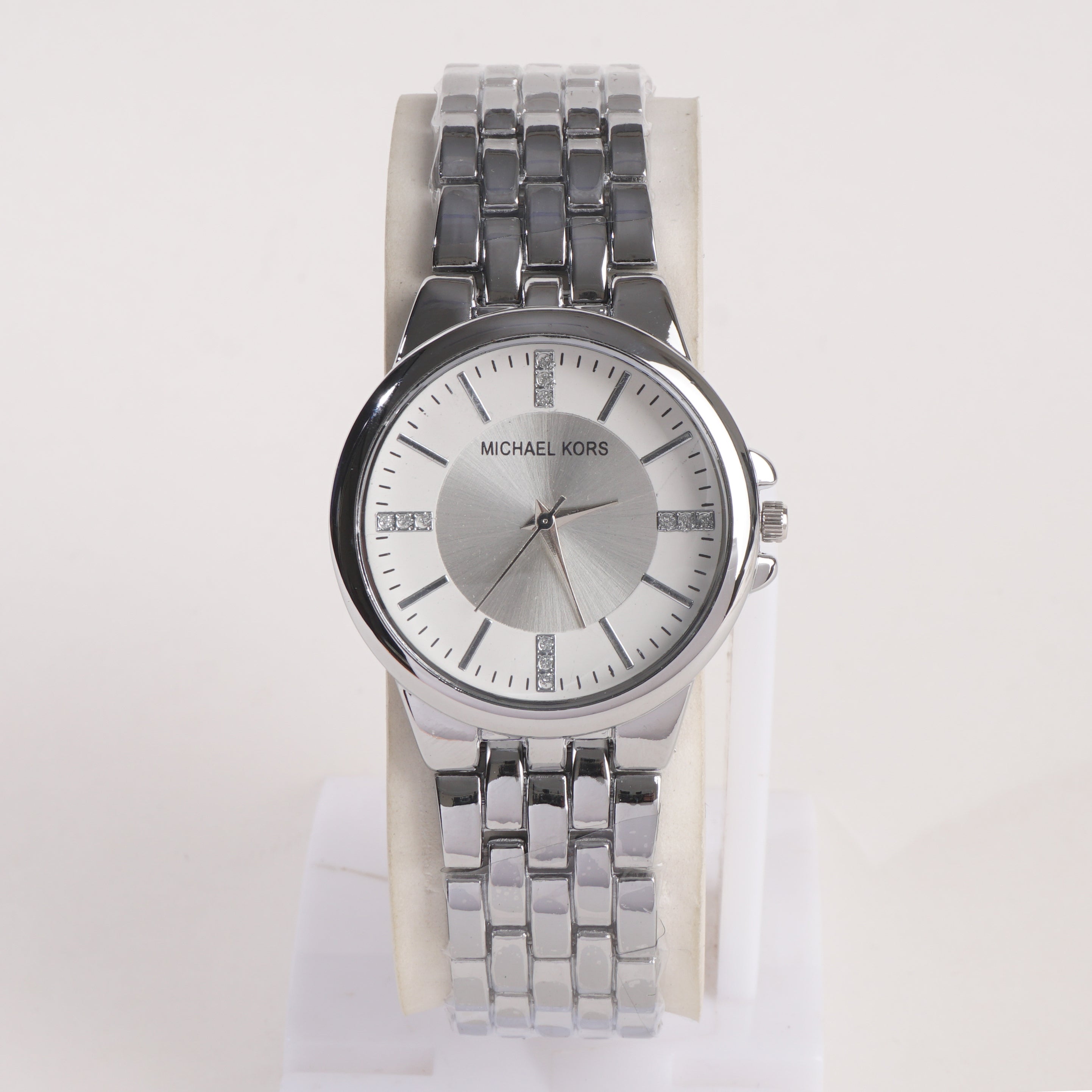 Women Stylish Chain Wrist Watch Silver With White Dial