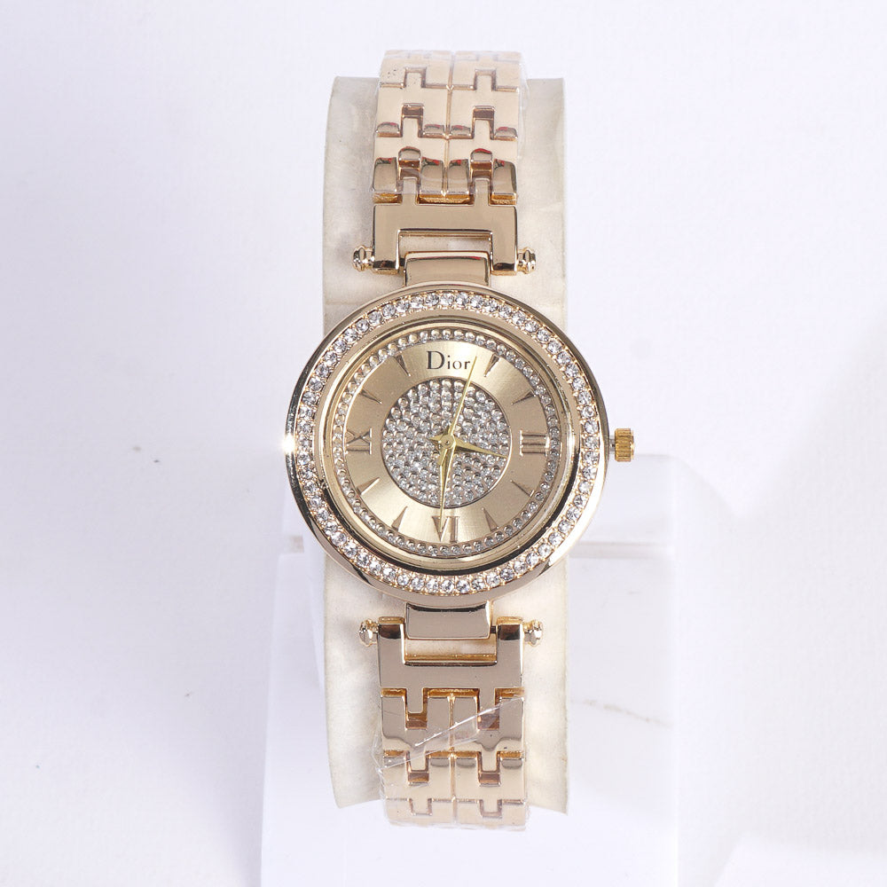 Women Stylish Chain Wrist Watch Golden