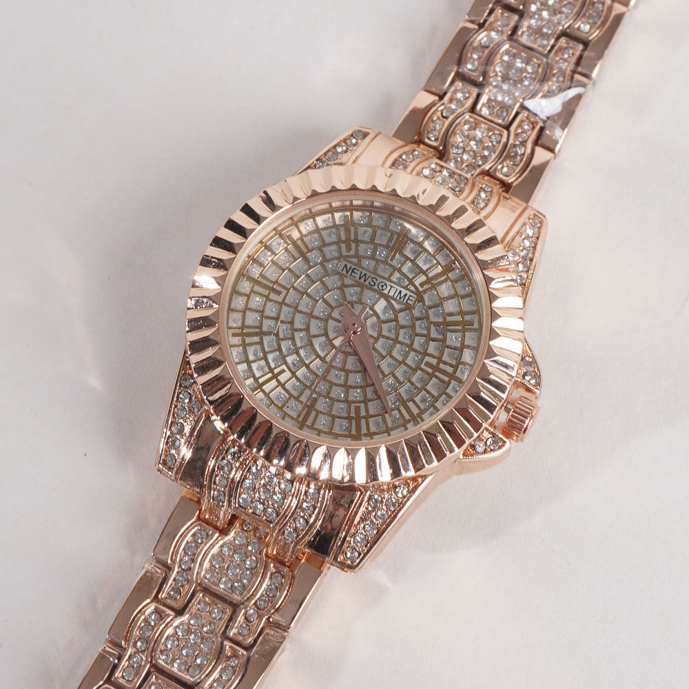 Women Stylish Chain Wrist Watch Rosegold