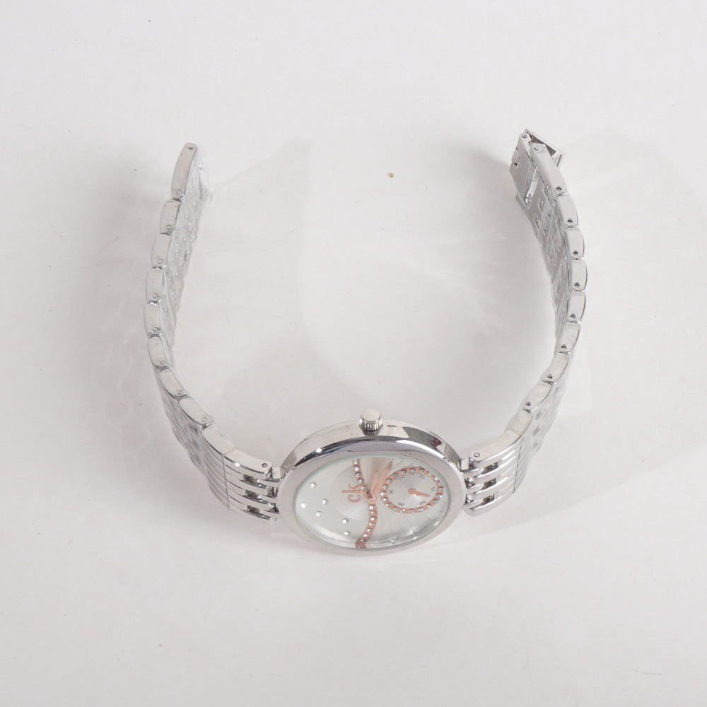 Women Stylish Chain Wrist Watch Silver With White Dial