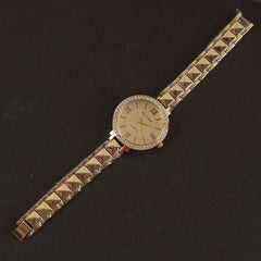 Women Chain Wrist Watch Golden