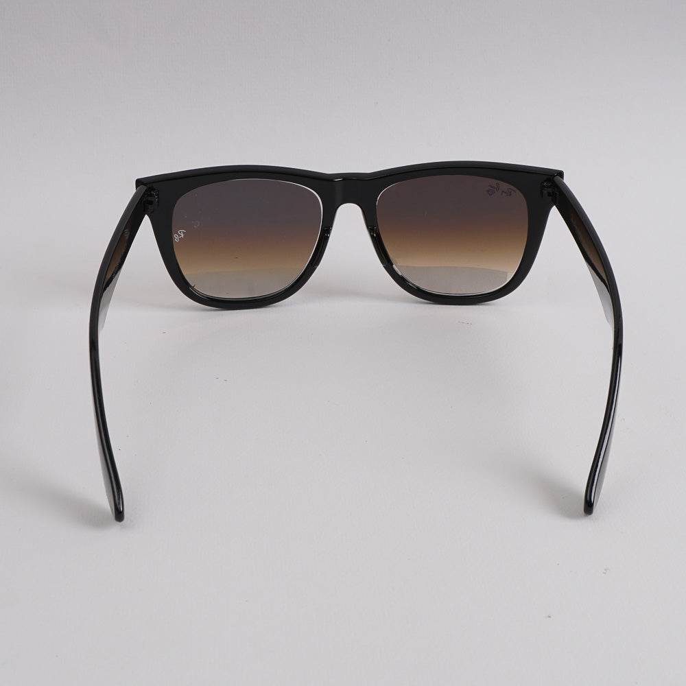 Black Sunglasses with Brown Shade