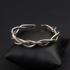 Elegant Retro Three-strand Twist Style Bracelet