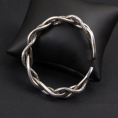 Elegant Retro Three-strand Twist Style Bracelet