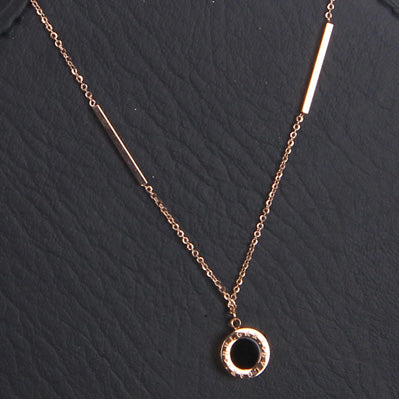 Womens Black Fancy Necklace Circle