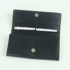 Woman's genuine leather wallet black with thread design